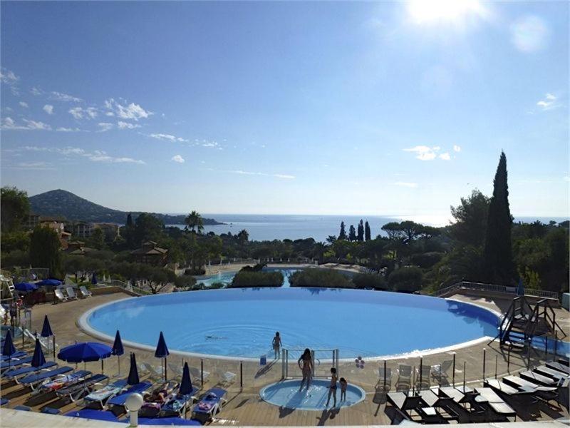 Studio 4P Vue Mer Calme Cap Esterel Saint-Raphael  Bagian luar foto